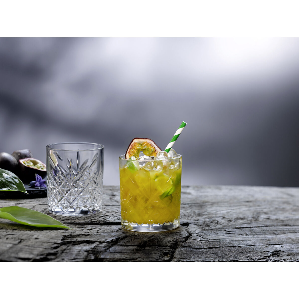 Glasserie "Timeless" Whiskeyglas 350ml (4)
