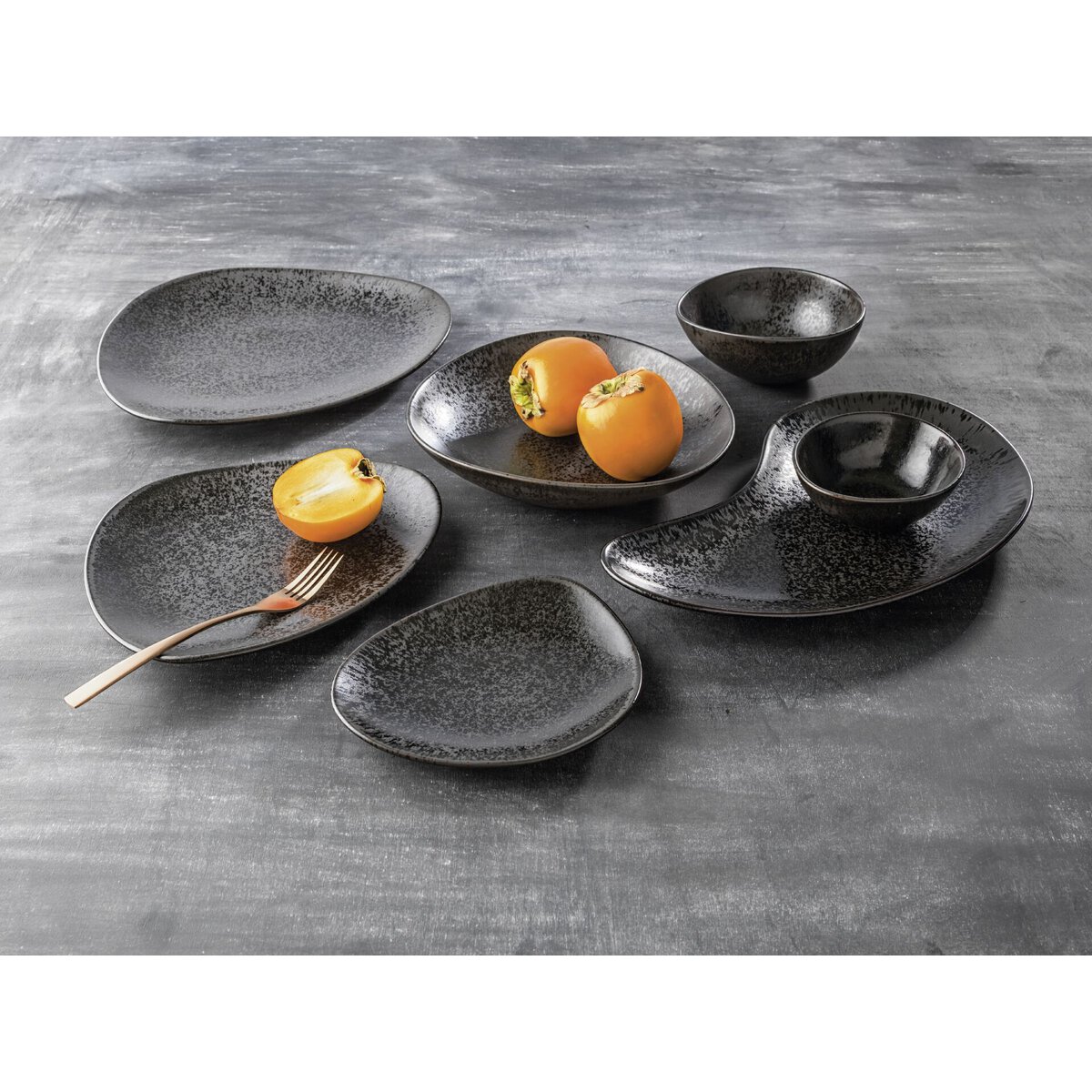 Porzellanserie „Ebony" Pastateller 27,1x6,5cm (2)
