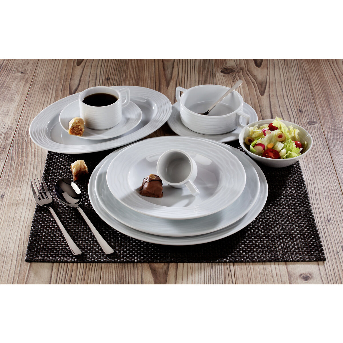 Hotelporzellan "Curved" Teller tief, 22,5 cm (1)