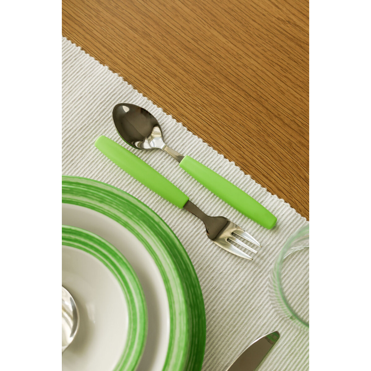 Besteckserie "Colour" grün Tafellöffel (3)