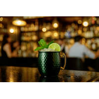 Rooftop grün Hammerschlag Becher "Moscow Mule" (1)